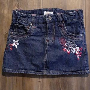 Girl's "Circo" skort, size M (10/12)